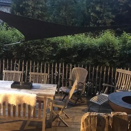 Au Coeur De La Vallée *