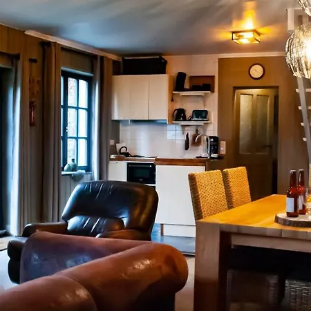 Au Coeur De La Vallée